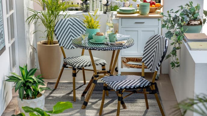 Decoración con estilo para un día de parrilla en tu balcón o terraza