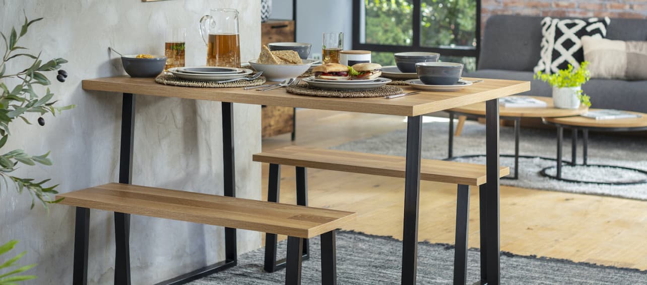 Cómo elegir y decorar un comedor funcional en poco espacio