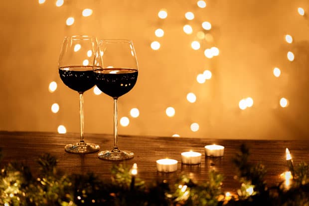 Cómo recibir a los invitados en un espacio pequeño y ¡sobrevivir!