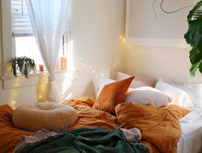 Acogedora y con estilo: cama de media estación