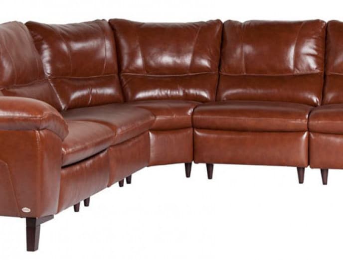 Con qué combina un sofá de cuero marrón