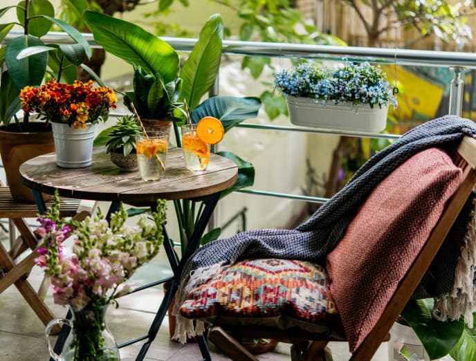 Crea tu jardín pequeño y mágico en tu terraza: inspírate con estas 9 ideas