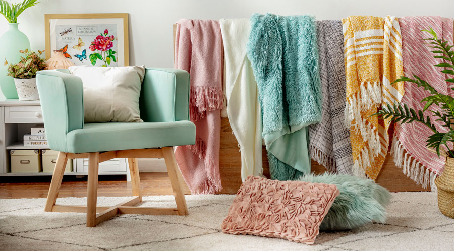 Hay muchos diseños de mantas que pueden decorar tus espacios