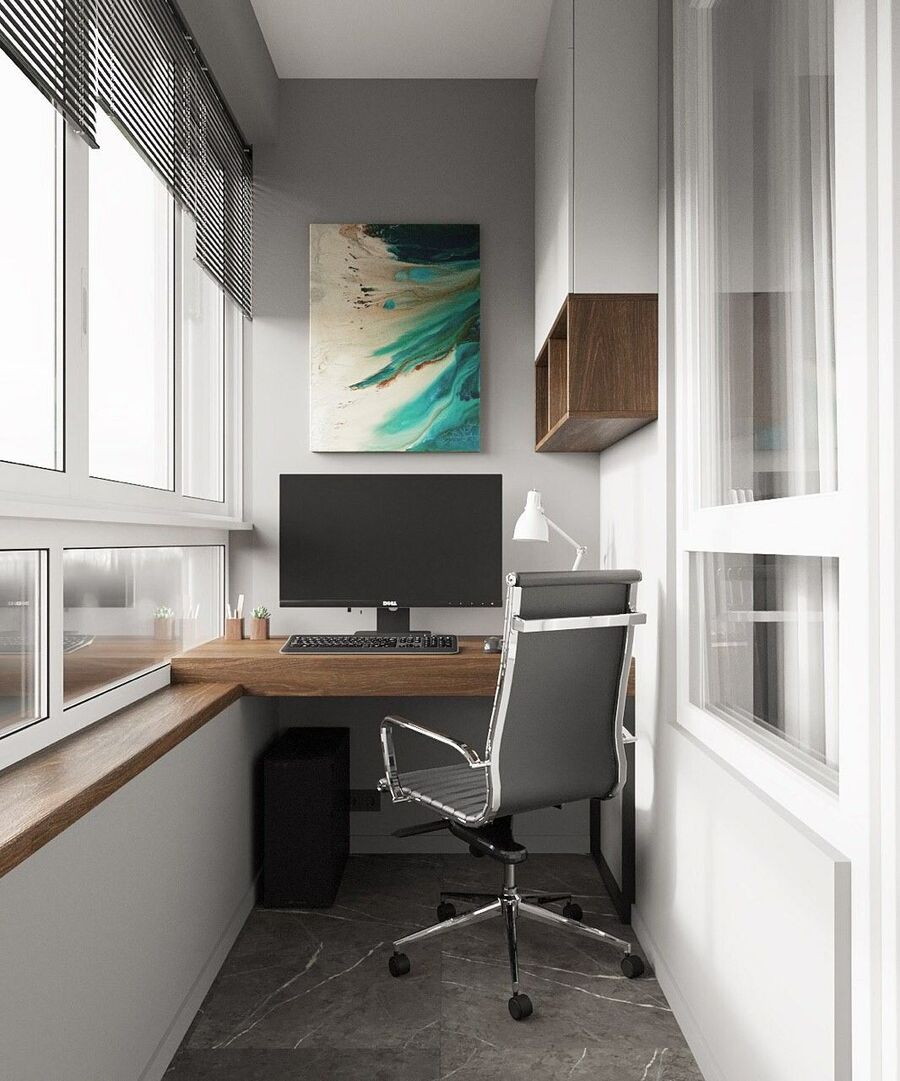 Un escritorio flotante, sin patas, crea un ambiente más "limpio".