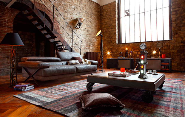 neoindustrial-living-lamparas-escaleras-alfombra