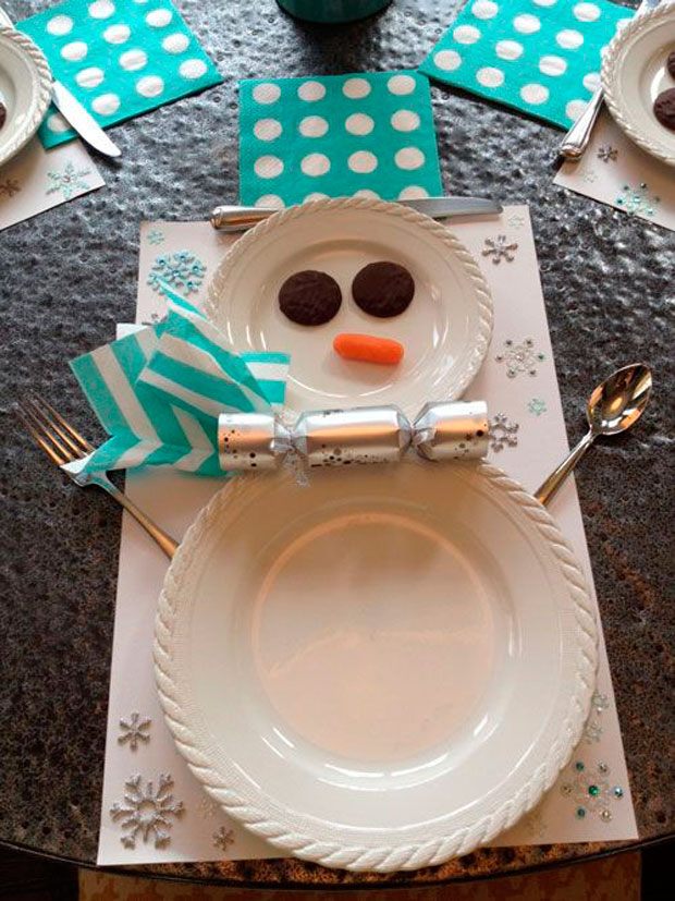 navidad con ninos arma mesa perfecta para los mas chicos muneco nieve platos