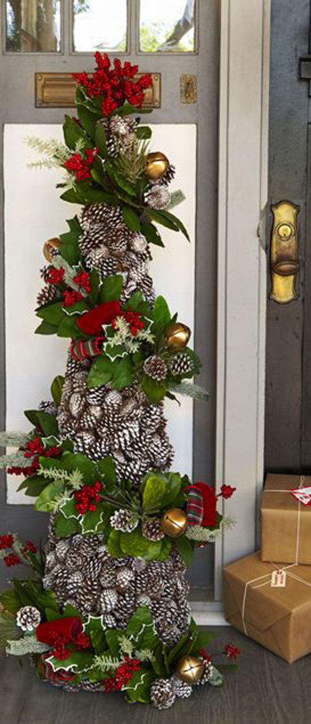 8 ideas para decorar navidad utilizando pinas arbol